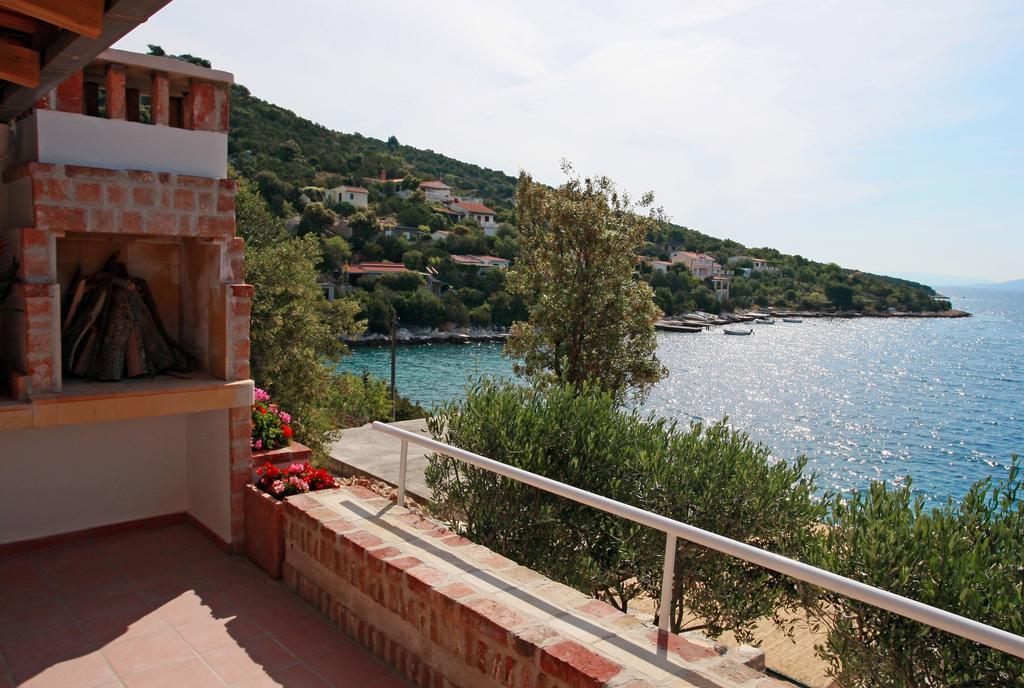 Villa Sol Vinisce Exterior photo